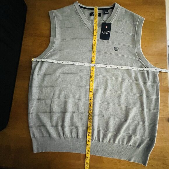 Chaps Mens XL Heather Gray 100% Cotton Sleeveless Sweater Golf Vest Logo NWT - Picture 9 of 10